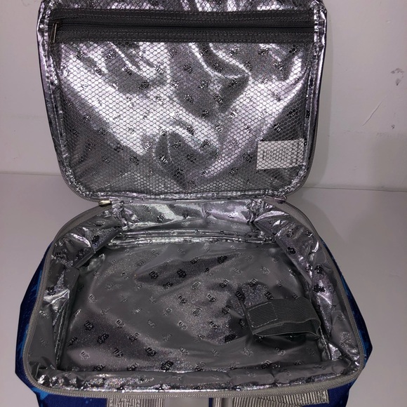 Sharks Print Lunch Bag - Picture 6 of 8